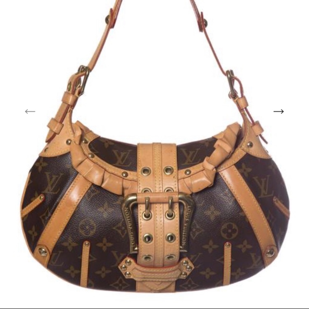 Limited Edition Leonor Louis Vuitton Buckle Bag View 4